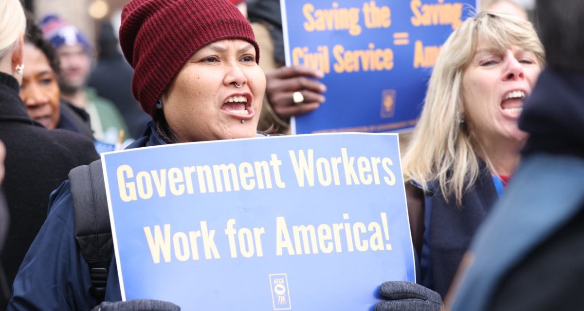 Trump Ends Collective Bargaining Rights for Nearly One Million in Retaliatory Attack, Say Unions