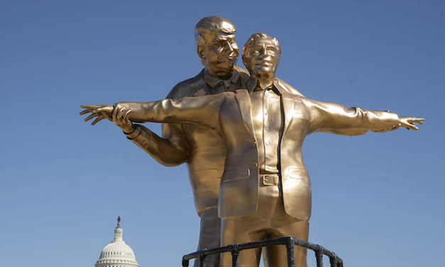 Book Review – Mastering the Universe: the Obscene Wealth of the Ruling Class